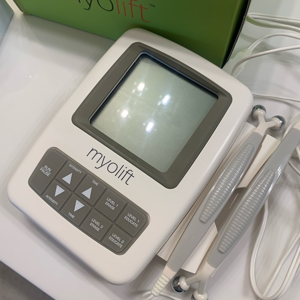 Myolift Mini Microcurrent Facial Device